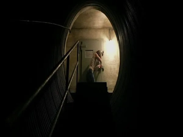 10 Cloverfield Lane filter room