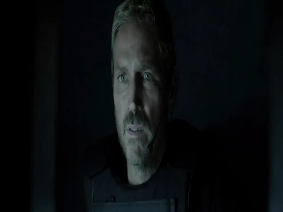 Jim Caviezel as investigation officer in sound of freedom