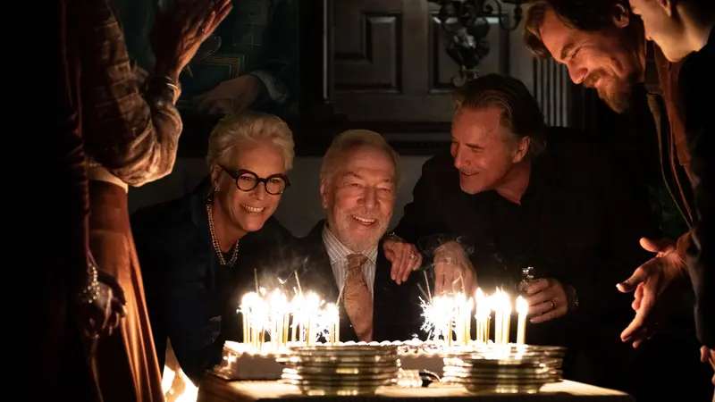 The Thrombey family gathered during Harlan Thrombey's birthday celebration in Knives Out (2019)